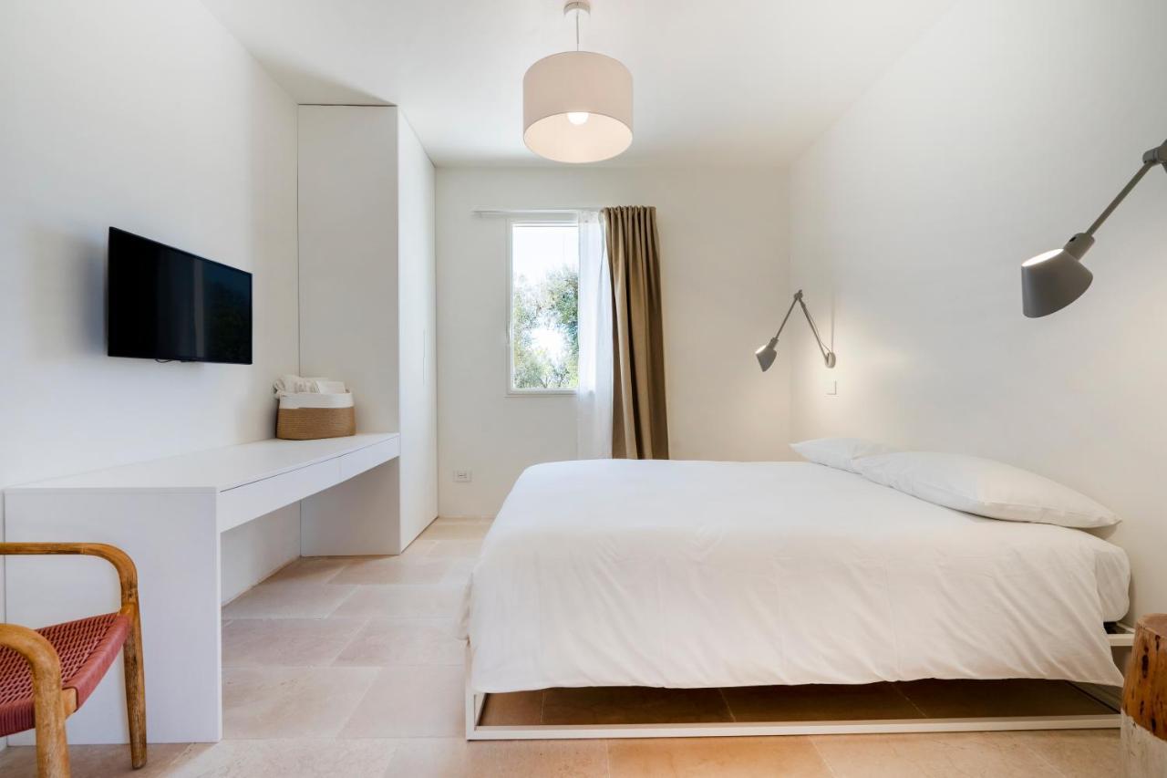 奥斯图尼Trulli Cicerali , Trulli Design Con Piscina Panoramica别墅 外观 照片